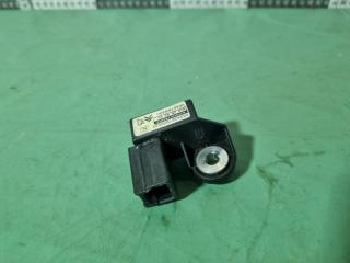 Запчасть датчик удара №1 правый Citroen C4 2005