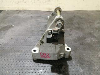 Запчасть кронштейн Acura MDX 2005