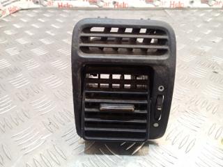 Дефлектор левый Honda CR-V 2005