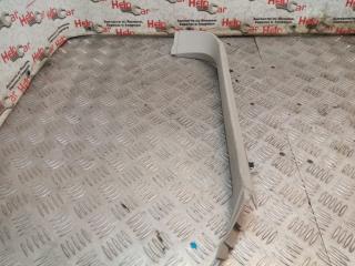 Запчасть обшивка багажника левая Ford Focus 2010