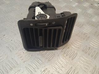 Дефлектор левый Honda CR-V 2004