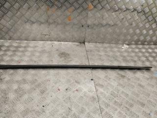 Молдинг на дверь передний правый Honda Civic 2007