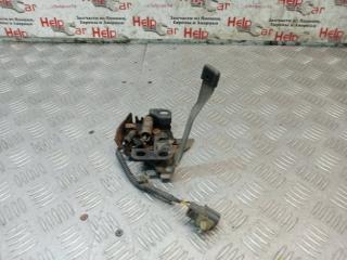 Замок капота Honda CR-V 2004