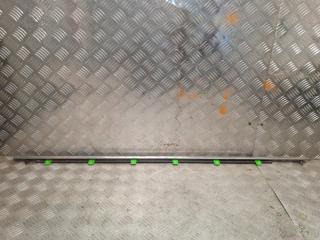 Молдинг на дверь передний правый Honda CR-V 2008