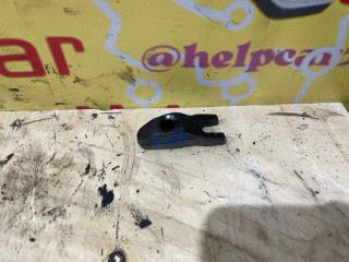 Фото запчасти крепление форсунки Hyundai ix35 2012 контрактная запчасть Запчасть крепление форсунки Hyundai ix35 2012