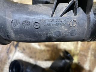 Патрубок интеркулера Caddy 2012 2KB CAYX
