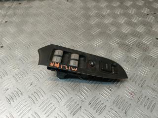 Кнопки стеклоподъемника передние правые Honda CR-V 2006