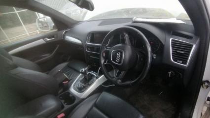 Балонник Q5 2010 8RB CAHA