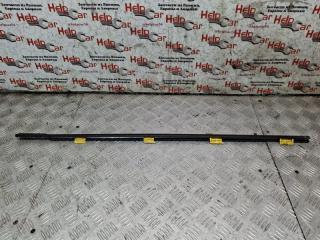 Молдинг на дверь передний правый Honda CR-V 2006