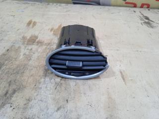 Запчасть дефлектор Ford Focus 2009