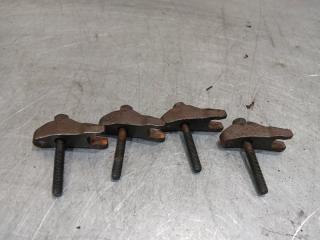 Фото запчасти крепление форсунки Kia Sportage 2014 контрактная запчасть Запчасть крепление форсунки Kia Sportage 2014