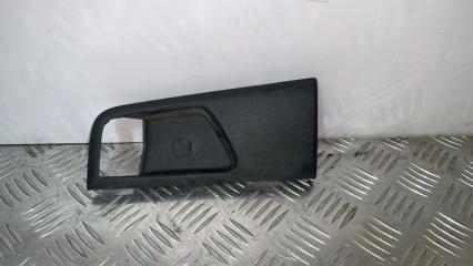 Запчасть накладка на дверь задняя правая Kia Sportage 2009