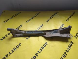 Запчасть пыльник переднего крыла TOYOTA COROLLA 120 2001-2006 2006