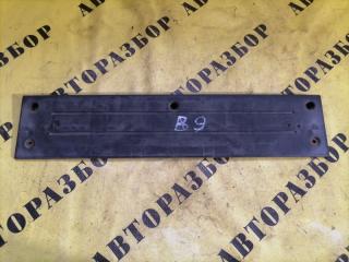 Запчасть накладка гос.номера LAND ROVER RANGE ROVER 4 2013-2021