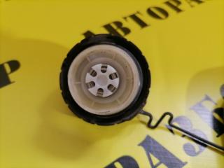 Лючок бензобака LAND CRUISER 200 2008-2021 2013 4.5 1vdftv 235л/с diesel turbo Лючок бензобака LAND CRUISER 200 2008-2021 2013 4.5 1vdftv 235л/с diesel turbo