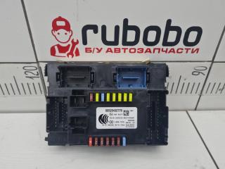 Блок предохранителей Jeep Renegade 2016