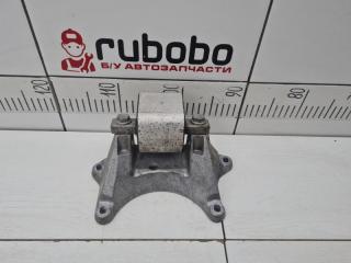 Опора КПП Mercedes-Benz E-Class 2015