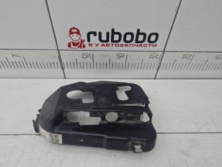 Кожух ремня ГРМ Mercedes-Benz A-class 2013