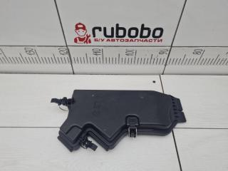 Крышка блока предохранителей Mercedes-Benz SLK 2012