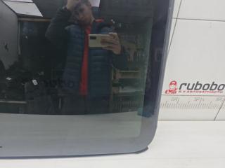 Стекло люка заднее Macan