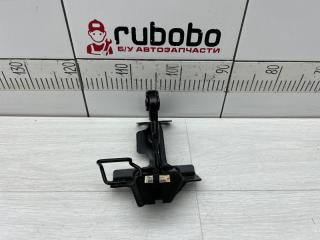 Замок заднего дивана Mercedes-Benz CLA 2014