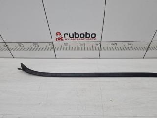 Молдинг лобового стекла левый Mercedes-Benz GL 2014