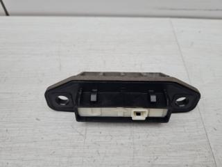 Кнопка багажника Lexus RX 4 AL20 2GR-FXS Кнопка багажника Lexus RX 4 AL20 2GR-FXS
