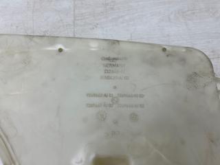 Бачок омывателя 5 2012 F10 N63B44A Бачок омывателя 5 2012 F10 N63B44A