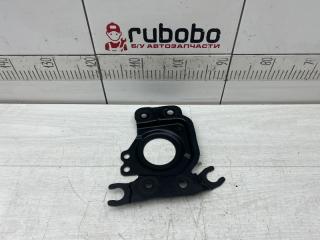 Кронштейн опоры КПП Land Rover Discovery Sport 2017