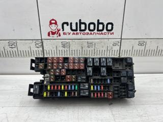 Блок предохранителей Ford Explorer 2012