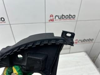 Кронштейн уплотнителя капота правый X1 2016 F48 B46A20B