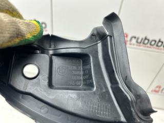 Кронштейн уплотнителя капота правый X1 2016 F48 B46A20B