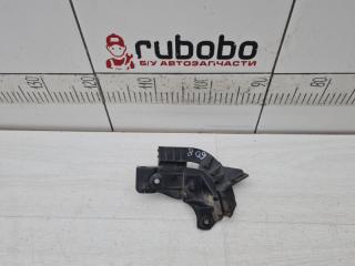 Кронштейн крыла передний правый Land Rover Range Rover 2010 контрактная Кронштейн крыла передний правый Land Rover Range Rover 2010