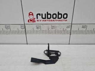 Крючок капота Land Rover Evoque 2011