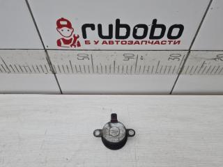 Клапан изменения фаз грм Land Rover Range Rover Sport 2010