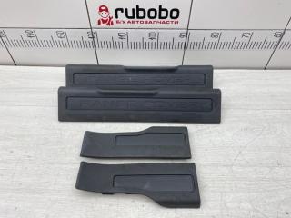 Внутренние накладки порогов Land Rover Evoque 2015 контрактная Внутренние накладки порогов Land Rover Evoque 2015