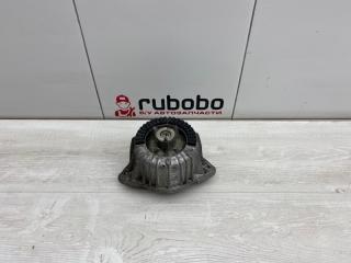 Опора двигателя Mercedes-Benz E-Class 2010