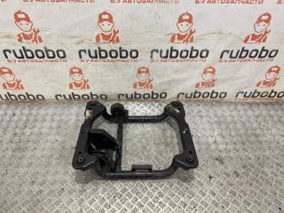 Подрамник раздатки Land Rover Range Rover 2011