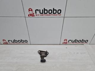 Крючок капота Land Rover DISCOVERY 4 2011