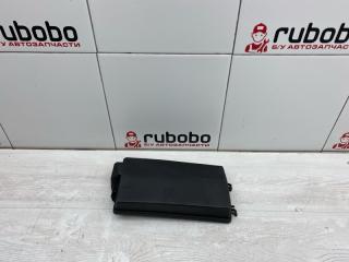 Крышка блока предохранителей Chevrolet Camaro SS 2013