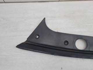 Накладка стойки левая задняя GL 2008 X164 273.963