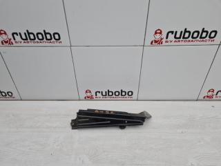 Кронштейн крыла правый BMW X3 2012 контрактная Кронштейн крыла правый BMW X3 2012