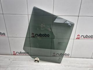 Стекло заднее правое Land Rover DISCOVERY 4 2009