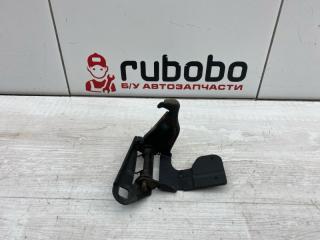 Крючок капота Land Rover Range Rover 2008