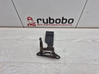 Крючок капота Land Rover Range Rover Sport 2010