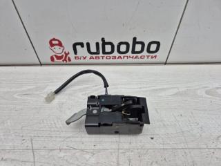 Запчасть замок стекла багажника Chevrolet Tahoe 2008