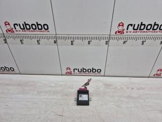 Блок управления бензонасосом BMW 7 2011