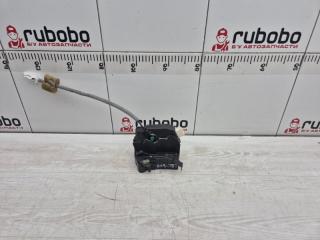 Замок двери задний правый Land Rover Range Rover 2012