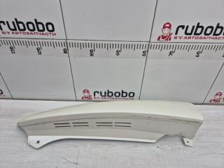 Накладка стойки правая Chevrolet Tahoe 2008