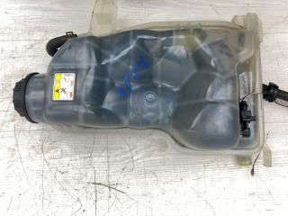 Бачок расширительный Range Rover 2012 L322 448DT Бачок расширительный Range Rover 2012 L322 448DT